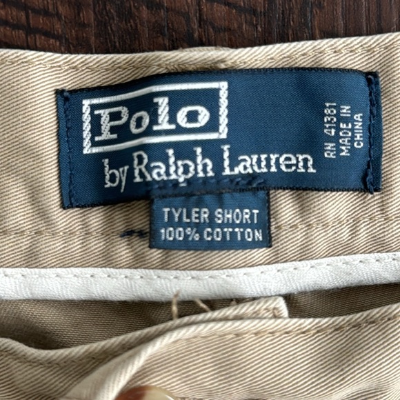 POLO RALPH LAUREN TYLER SHORTS MENS TAN KHAKI COTTON CHINO PLEATS - Picture 2 of 6